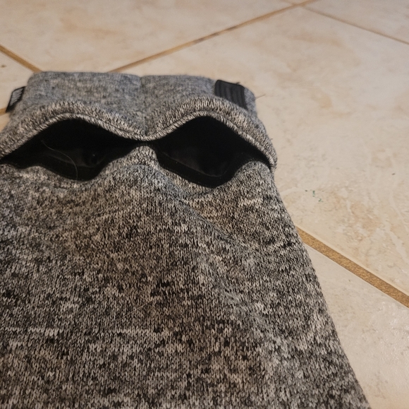 Scarf - Picture 4 of 10